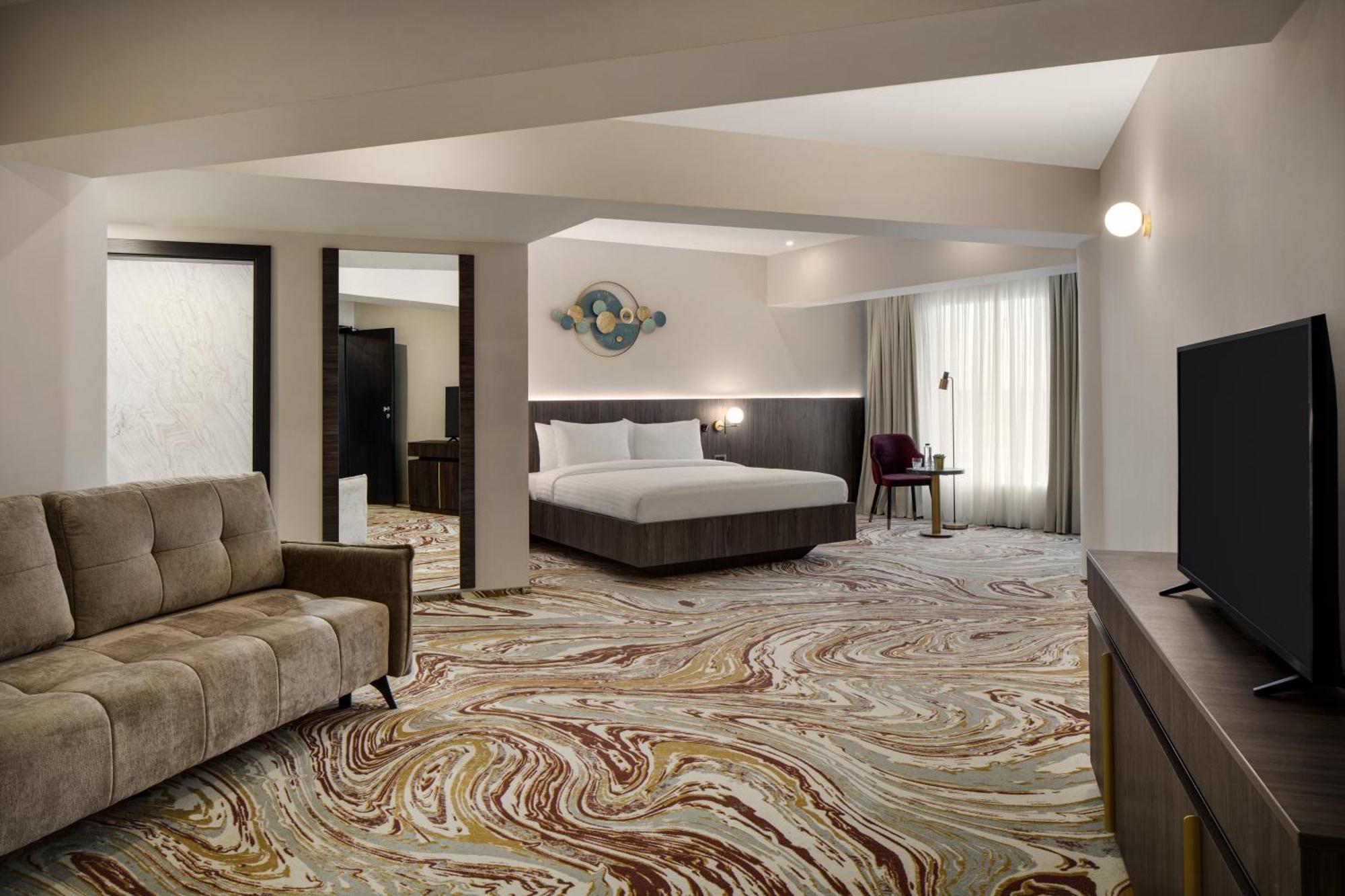 Ramada By Wyndham Bucharest Otopeni Airport Luaran gambar
